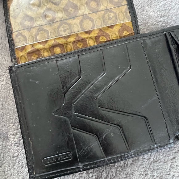 Wallet - Picture 3 of 4